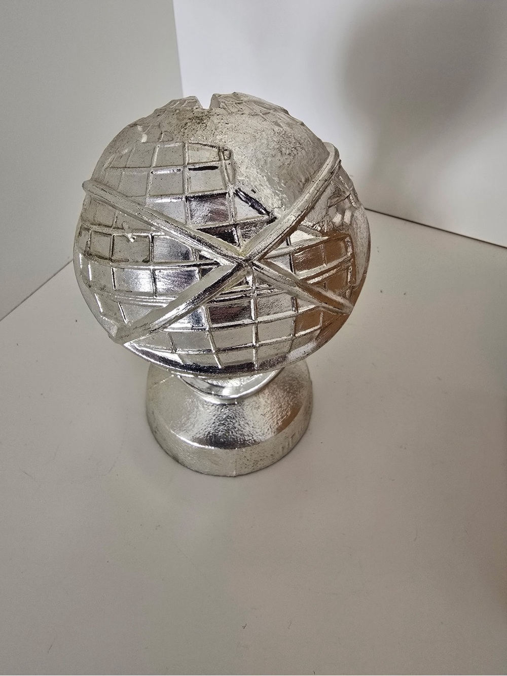 Vintage 1964-1965 New York World’s Fair Unisphere Savings Bank w/ Original Box